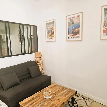 Cosy Dans Le Centre Historique Apartment *